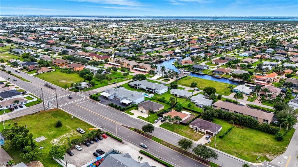 CORAL KEYES CONDO - Residential Lease