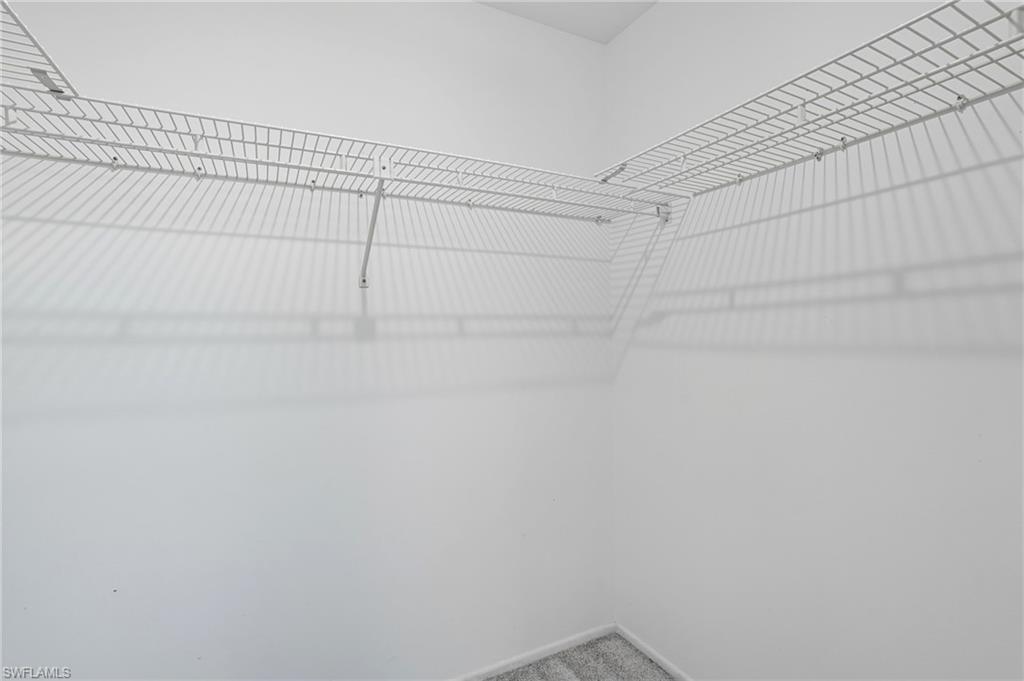 CORAL KEYES CONDO - Residential Lease