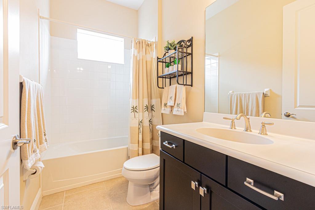 ESTERO PLACE - Residential