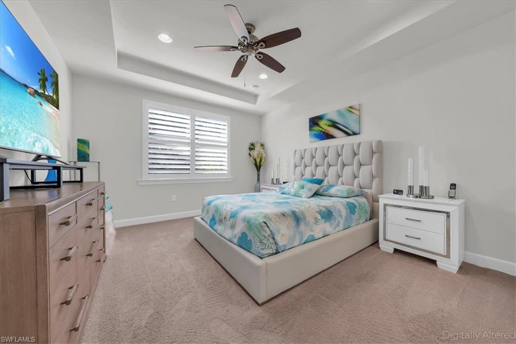 CAMDEN LAKES - Residential