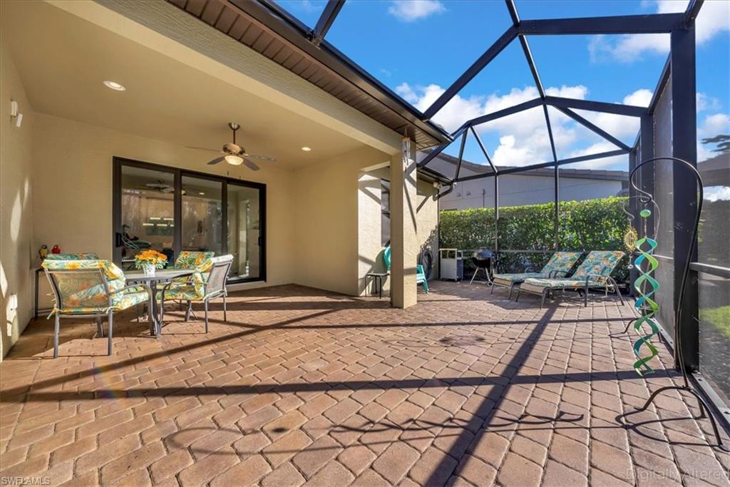 CAMDEN LAKES - Residential