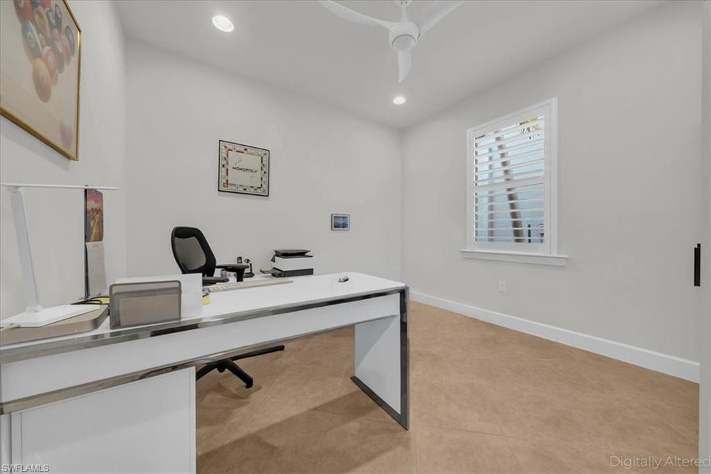 CAMDEN LAKES - Residential