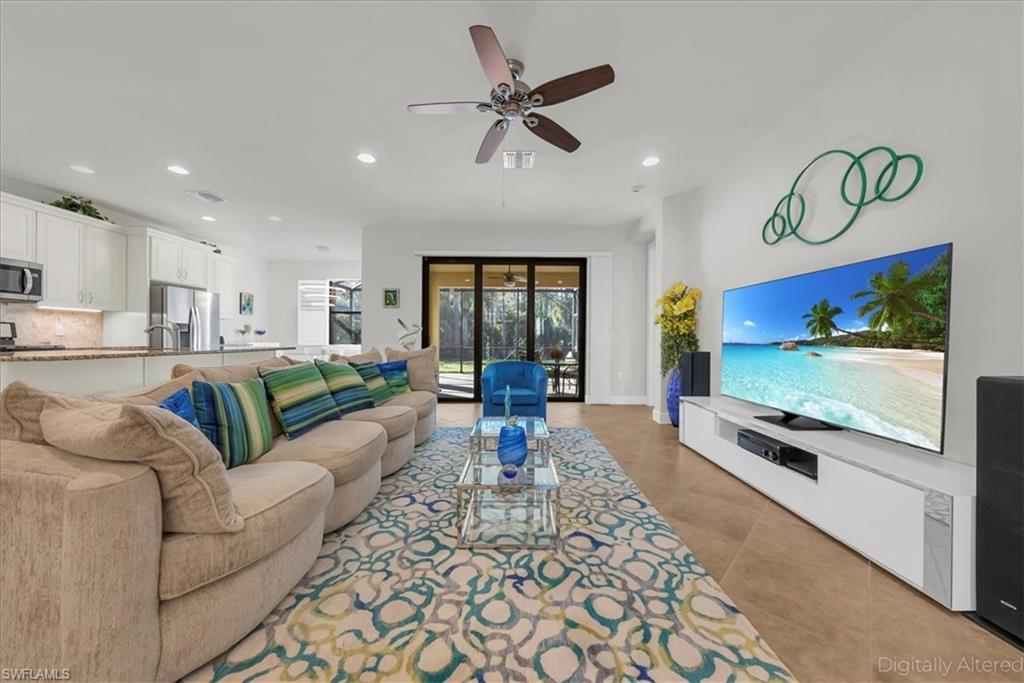 CAMDEN LAKES - Residential