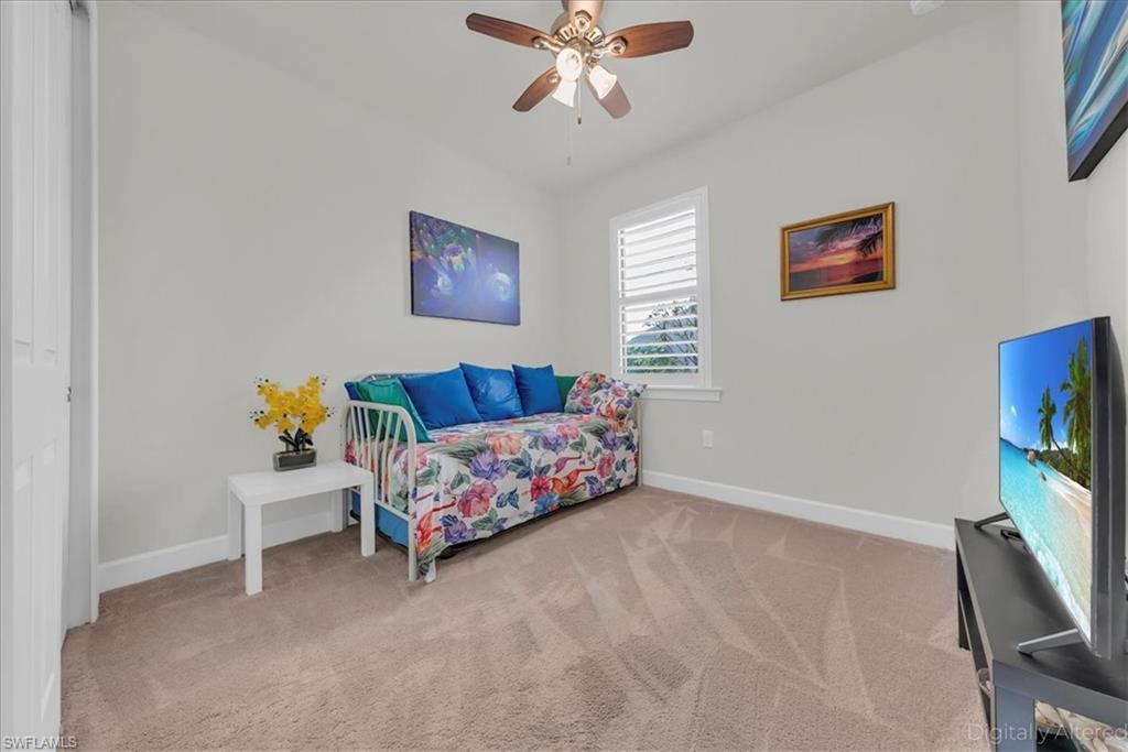 CAMDEN LAKES - Residential