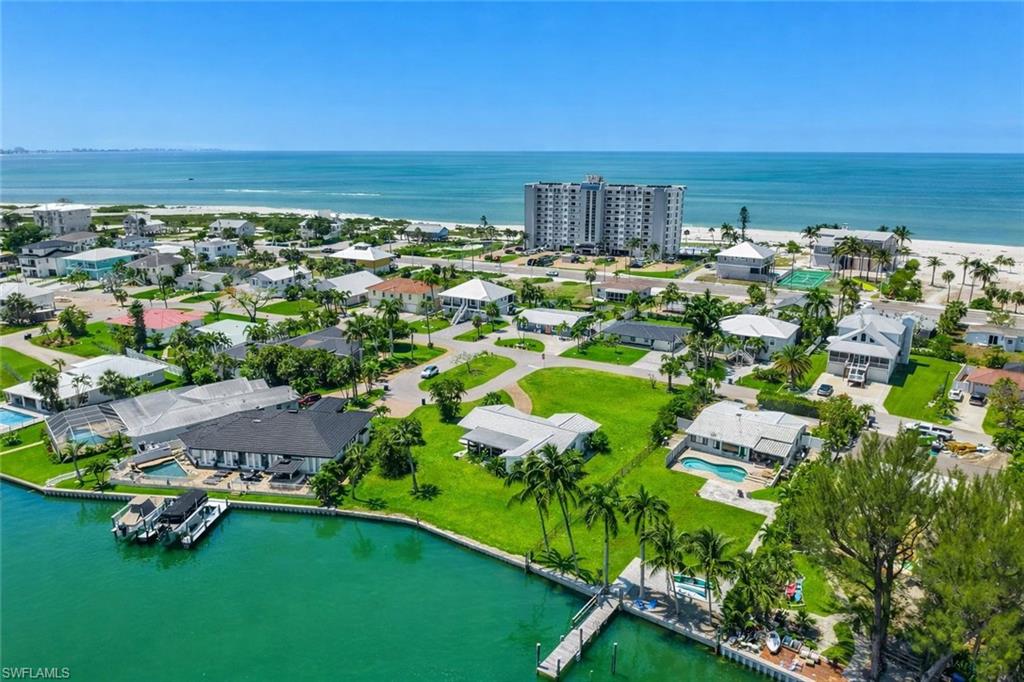 LAGUNA SHORES - Residential