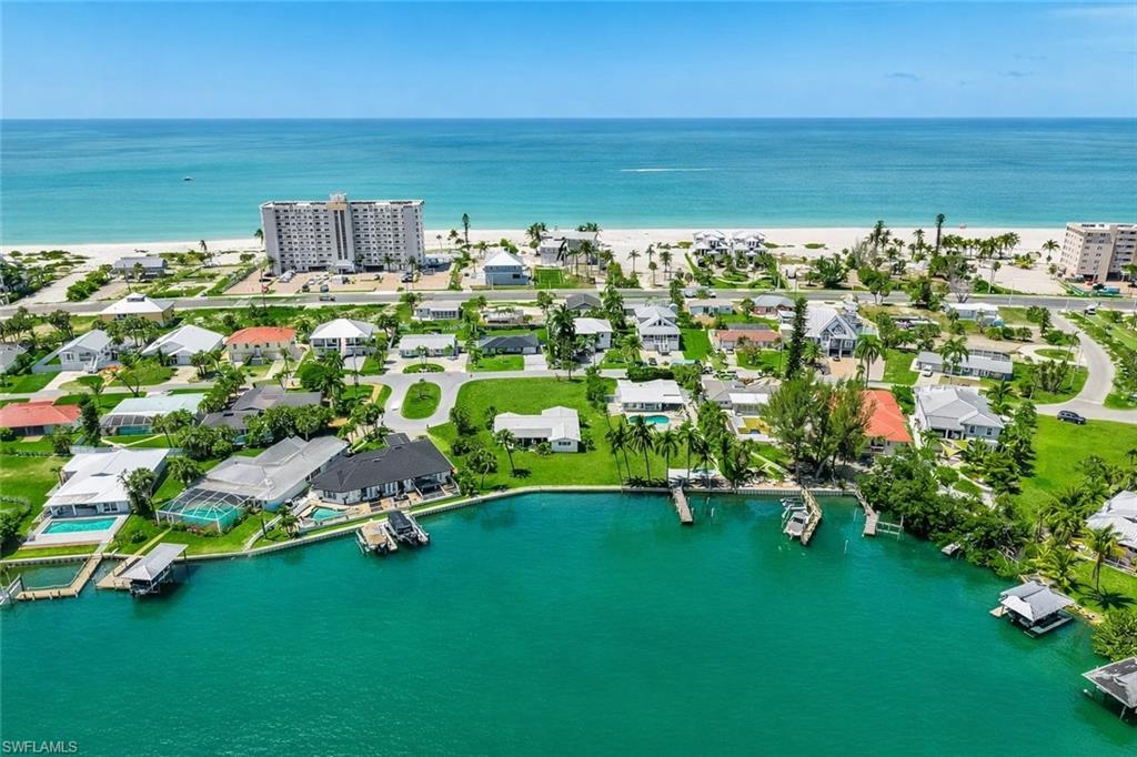 LAGUNA SHORES - Residential