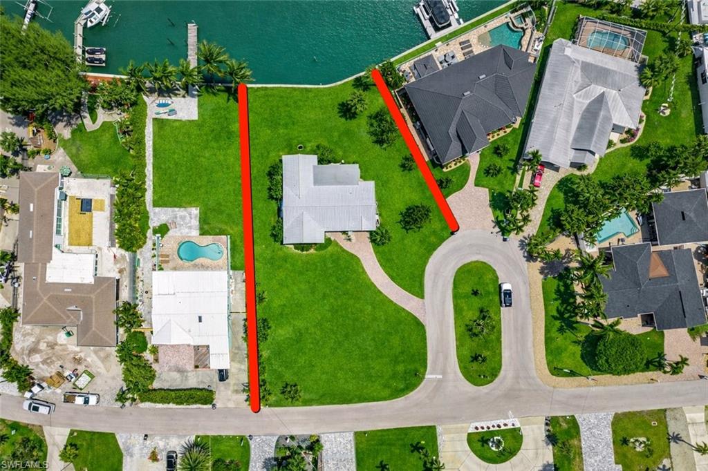 LAGUNA SHORES - Residential