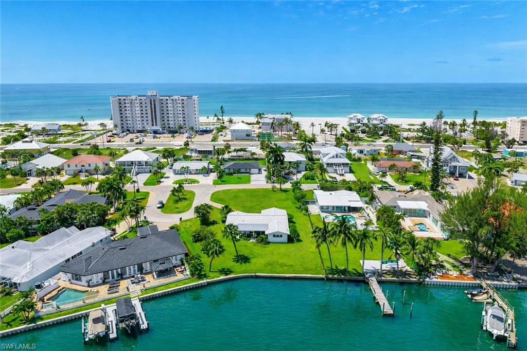 LAGUNA SHORES - Residential