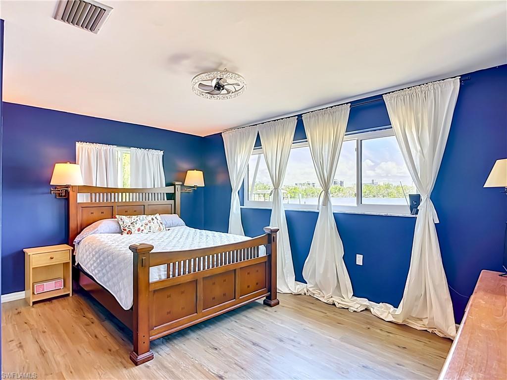 LAGUNA SHORES - Residential