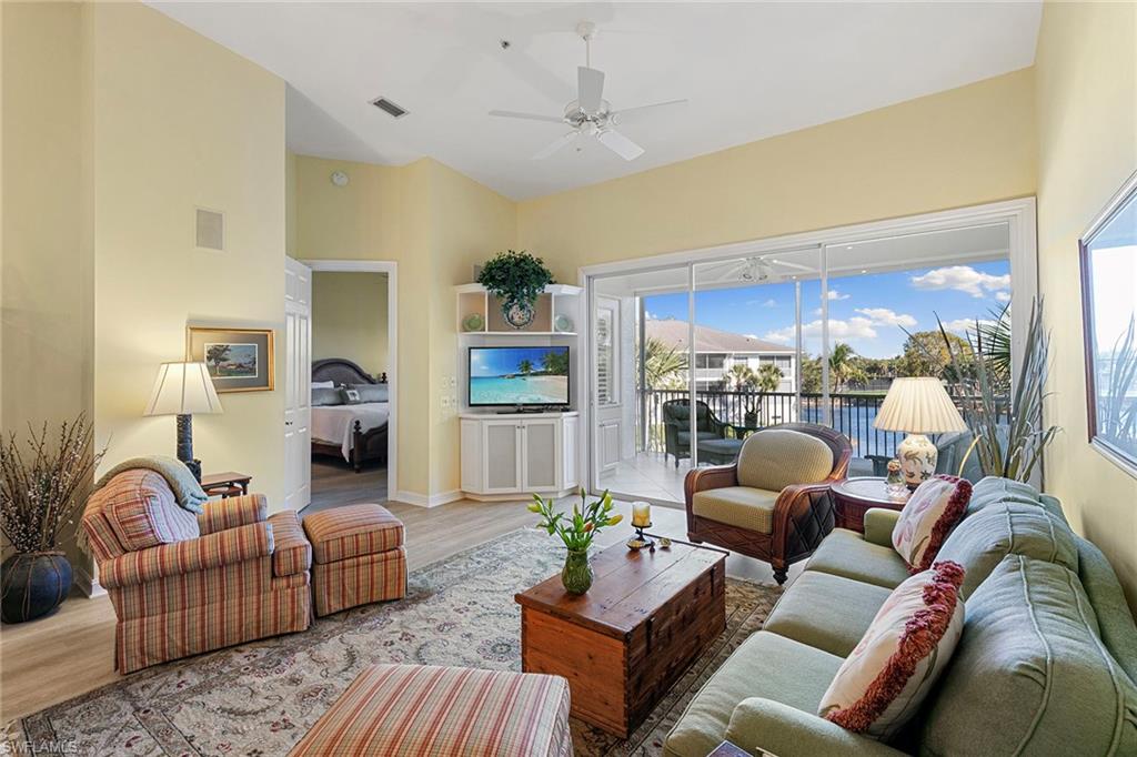 BREAKWATER - Residential