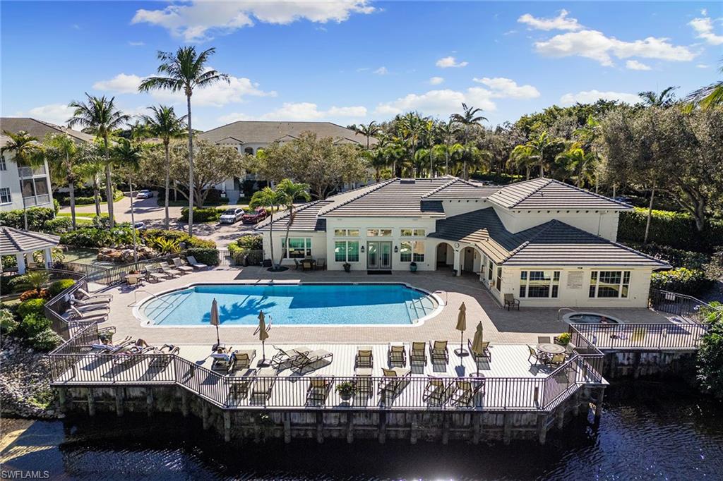 BREAKWATER - Residential