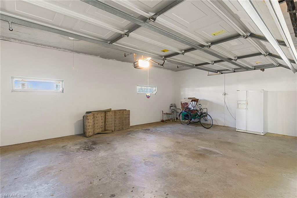 BREAKWATER - Residential