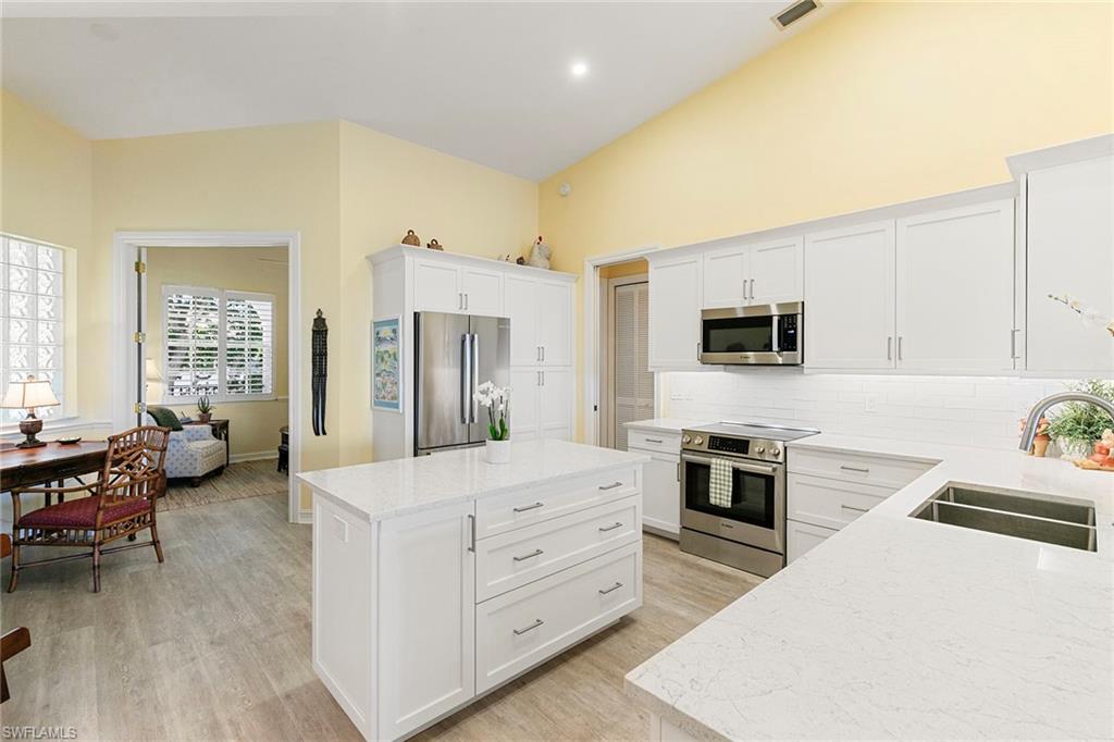 BREAKWATER - Residential