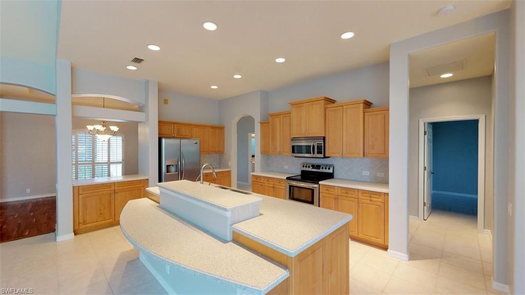 BLACKHAWK - Residential