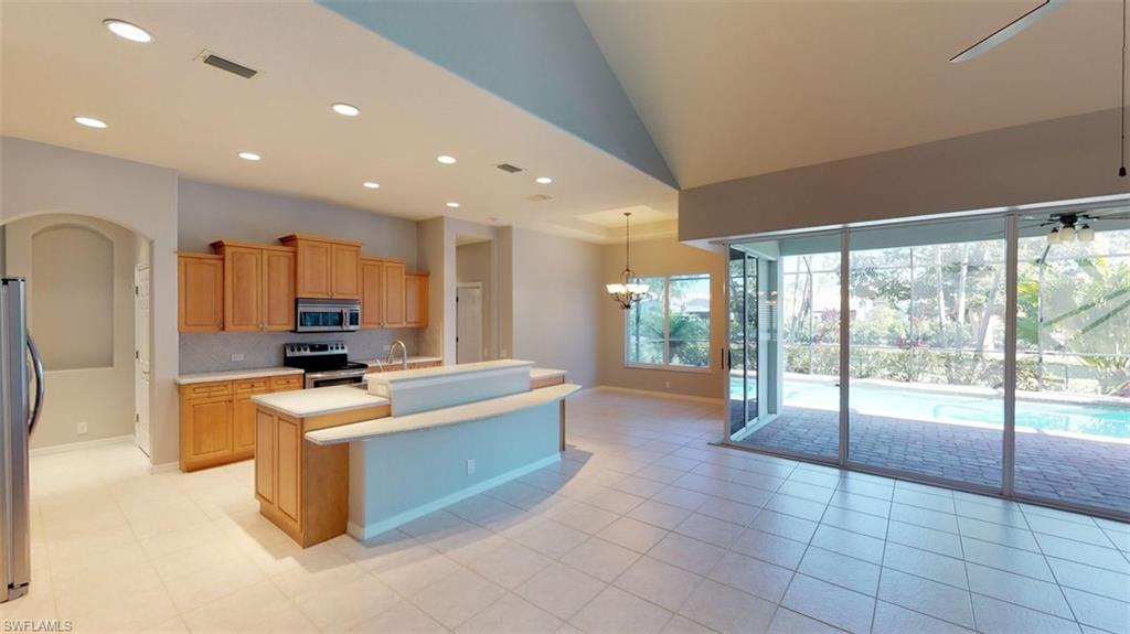 BLACKHAWK - Residential