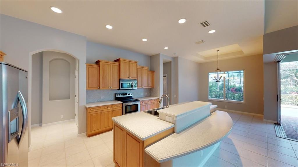 BLACKHAWK - Residential