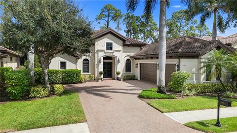 7721 Classics DR NAPLES FL 34113