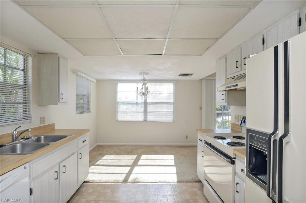 LAKEVIEW PINES - Residential