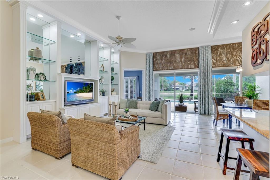 ISLAND WALK - Residential