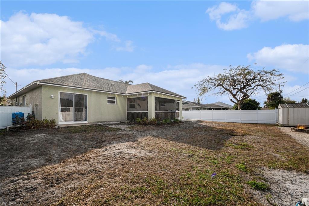 CAPE CORAL - Residential