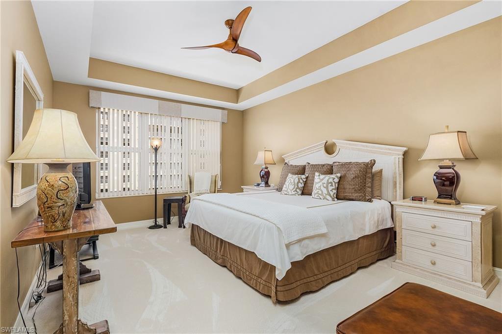 THE PARAMOUNT - Residential