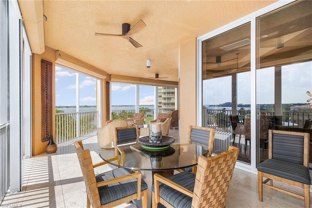 THE PARAMOUNT - Residential