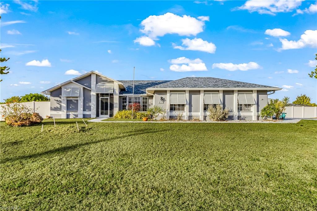 CAPE CORAL - Residential