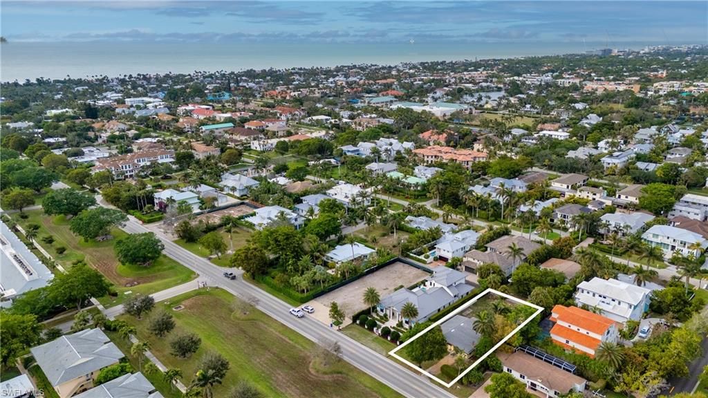 Photo of 777 Broad AVE S, NAPLES, FL 34102 (MLS # 225070264)