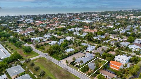 777 Broad AVE S NAPLES FL 34102