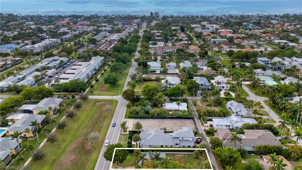 Photo of 777 Broad AVE S, NAPLES, FL 34102 (MLS # 225070264)