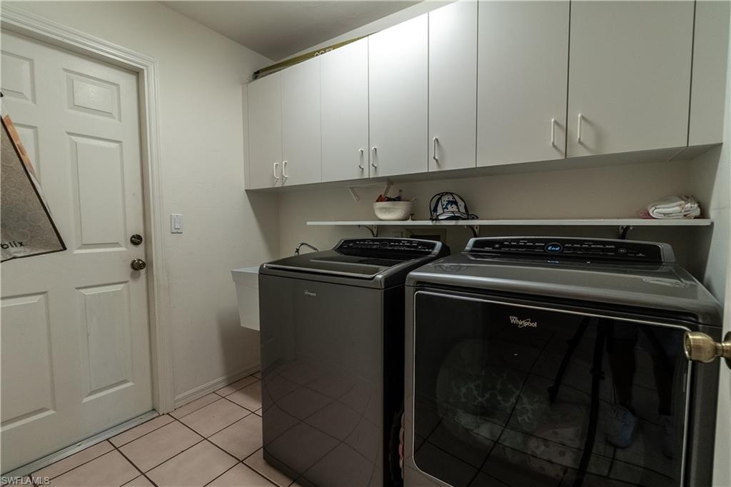 ISLANDS AT THREE OAKS - Residential