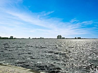 PALMS AT WATERS EDGE - Residential