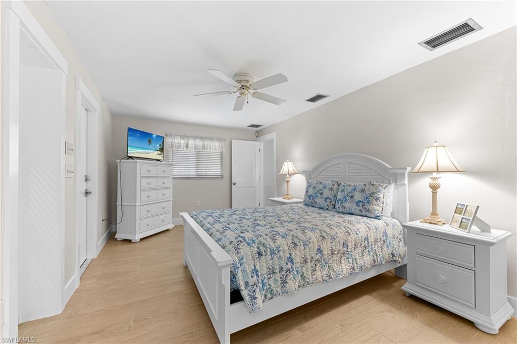 YACHT CLUB COLONY - Residential