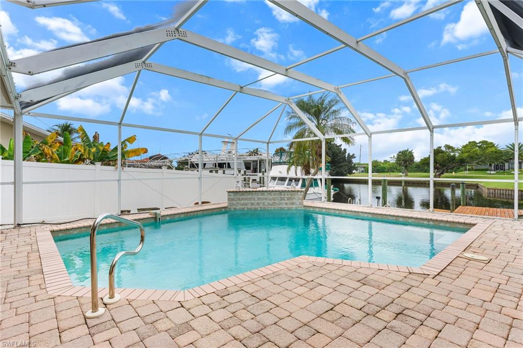 YACHT CLUB COLONY - Residential