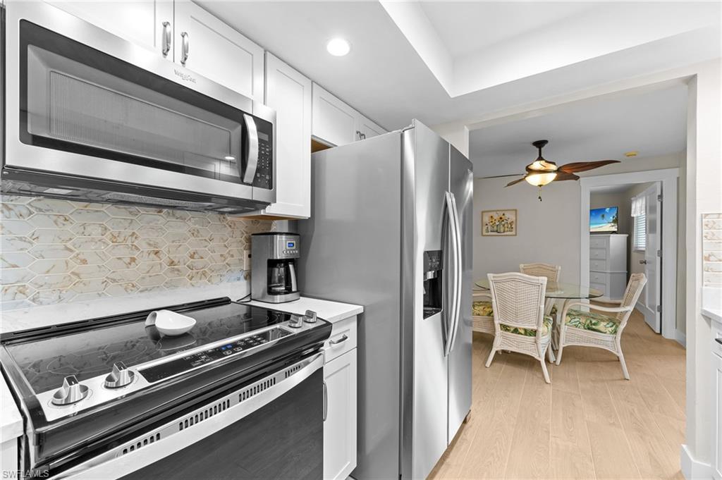 YACHT CLUB COLONY - Residential