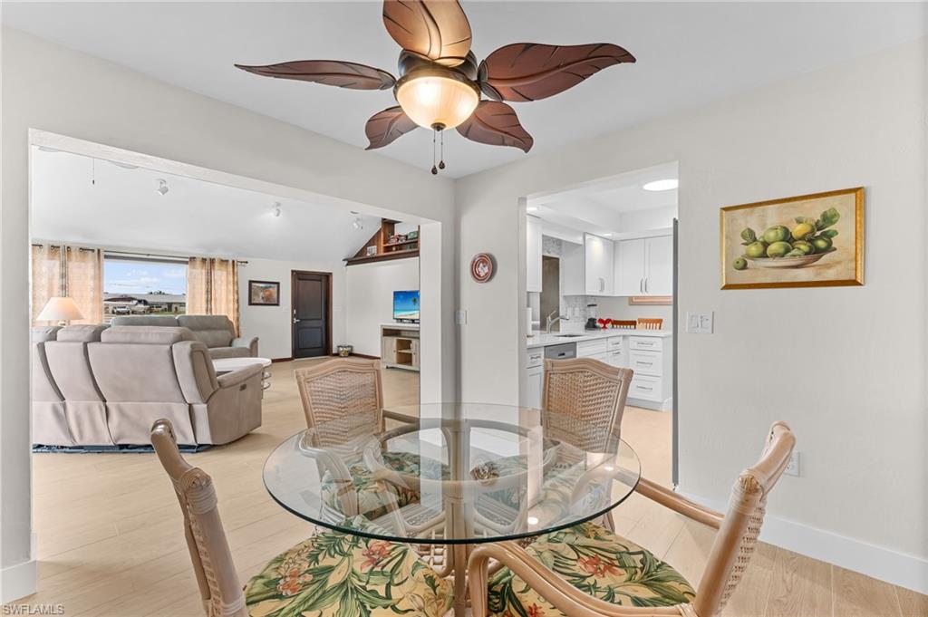 YACHT CLUB COLONY - Residential