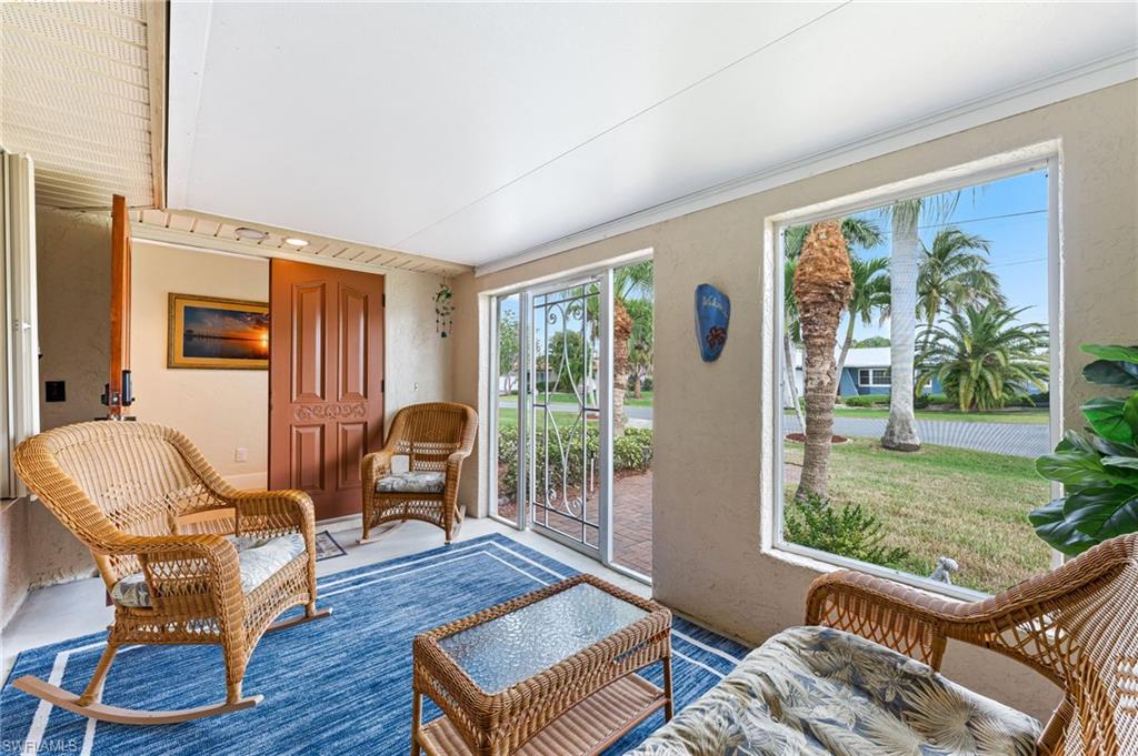 YACHT CLUB COLONY - Residential