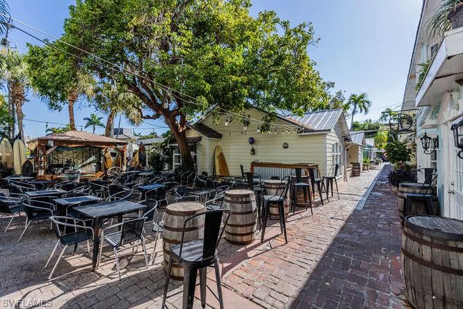 OLDE MARCO INN - Residential