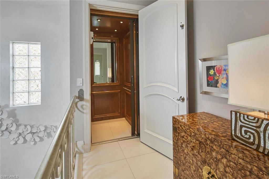 VILLA TREVI - Residential