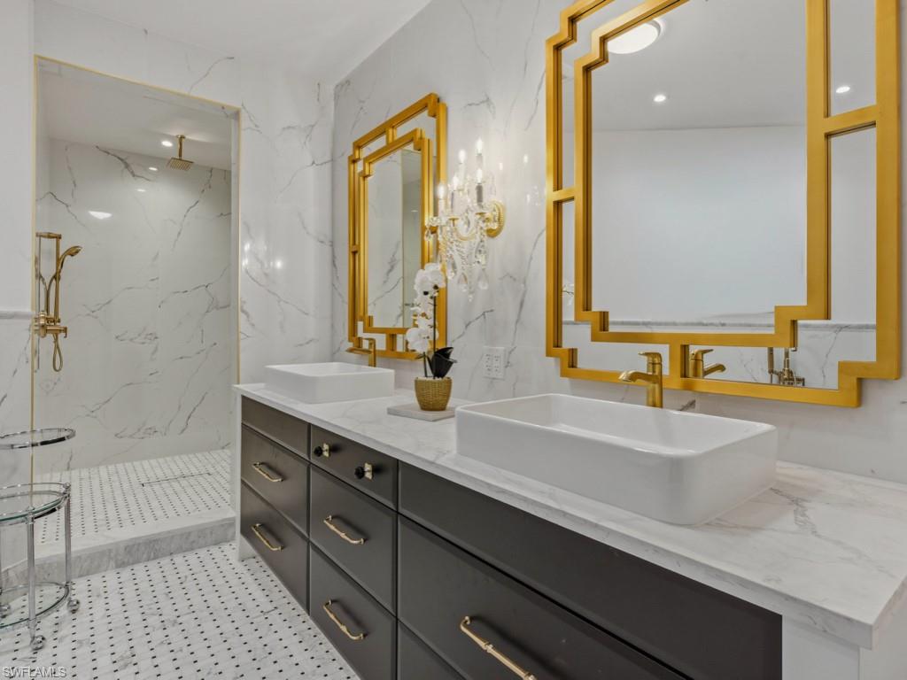 VICTOR DEL REY - Residential