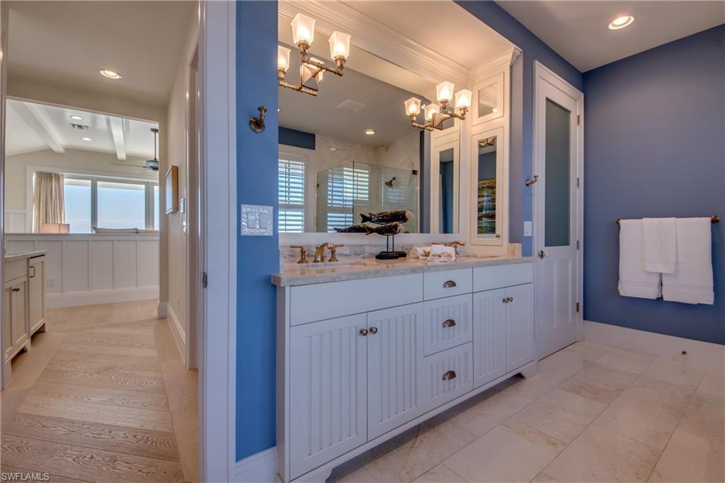 LAGUNA SHORES - Residential