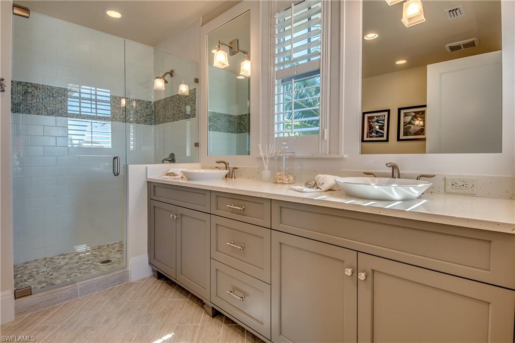 LAGUNA SHORES - Residential