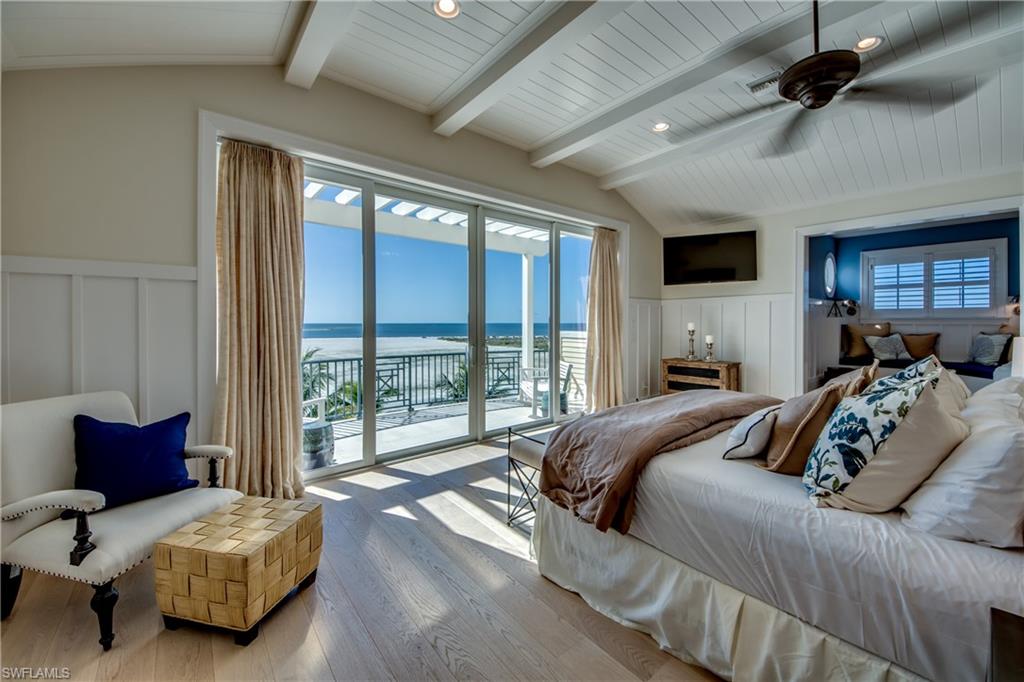 LAGUNA SHORES - Residential