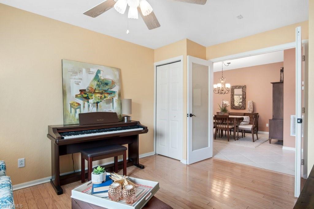 THE SHORES - Residential