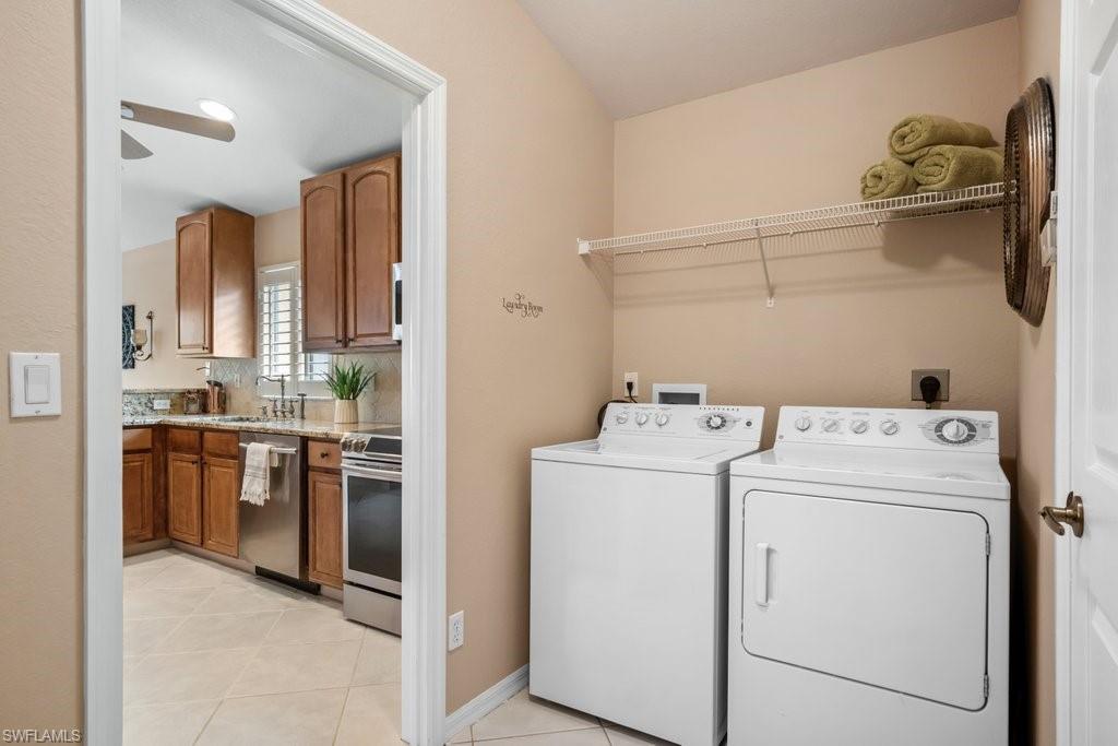 THE SHORES - Residential