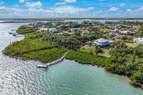 Photo of 831 Caxambas DR, MARCO ISLAND, FL 34145 (MLS # 226028555)