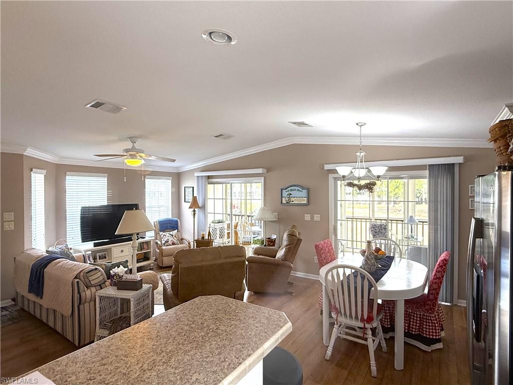 SILVER LAKES - Residential