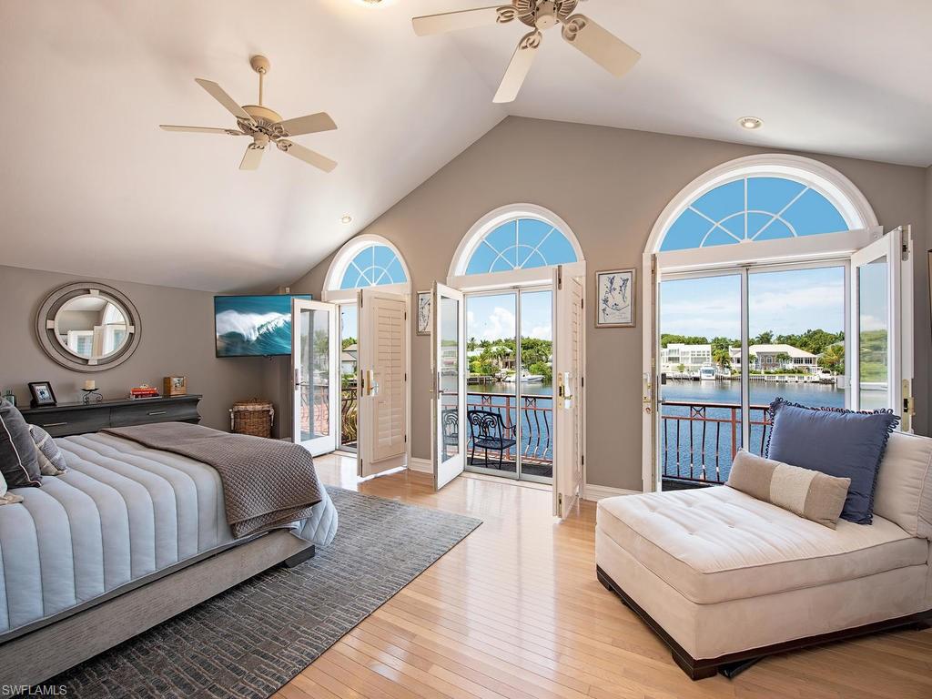 AQUALANE SHORES - Residential