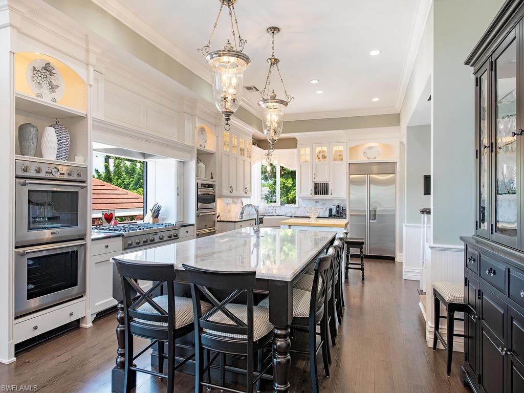 AQUALANE SHORES - Residential