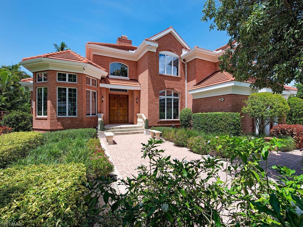 AQUALANE SHORES - Residential